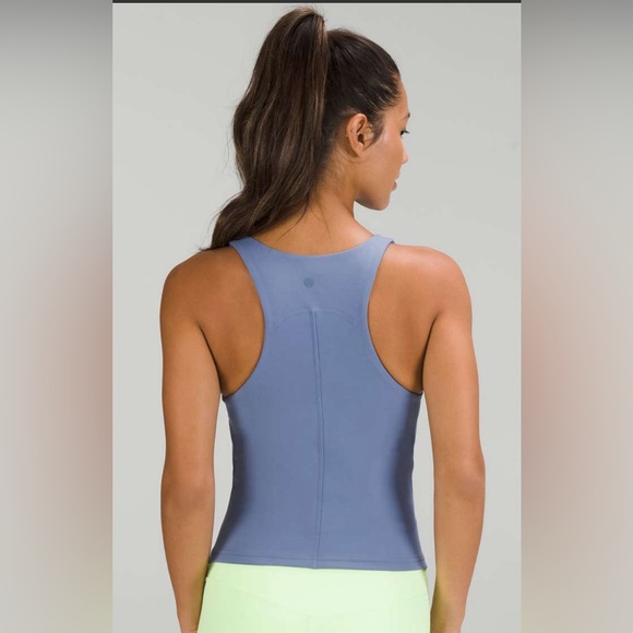 COPY - Lululemon InStill Tank Top Size 8 - Picture 2 of 6